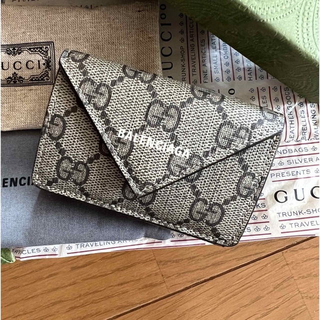 Gucci - GUCCI✖️バレンシアガ 即完売 財布 美品の通販 by ここあ's