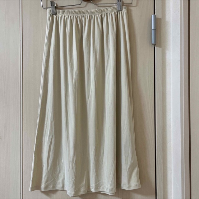 ROSE BUD(ローズバッド)のROSE BUD  フレア　レースギャザーロングスカート　フリーサイズ レディースのスカート(ロングスカート)の商品写真