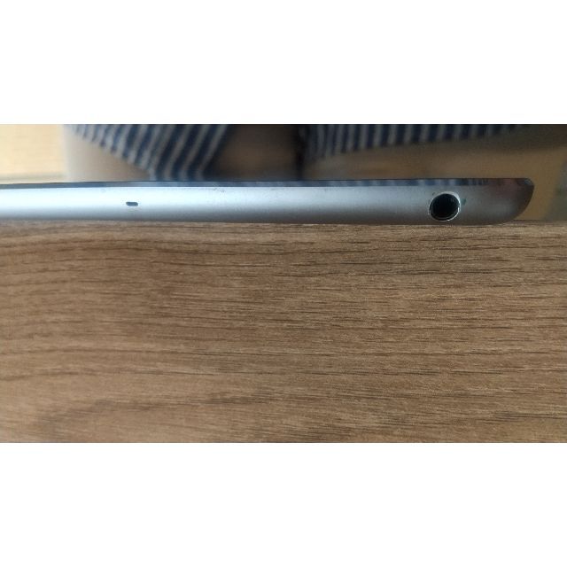 Apple(アップル)の【中古】ipad mini 2（容量：32GB）（充電ケーブルなし） スマホ/家電/カメラのPC/タブレット(タブレット)の商品写真