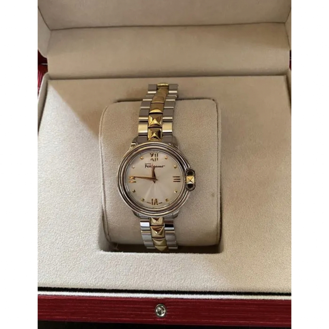 Ferragamo(フェラガモ)のフェラガモ　腕時計 レディースのファッション小物(腕時計)の商品写真