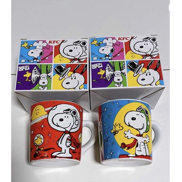 SNOOPY(スヌーピー)のケンタッキー スヌーピー マグカップ 2022 アストロノーツフライングエース エンタメ/ホビーのおもちゃ/ぬいぐるみ(キャラクターグッズ)の商品写真