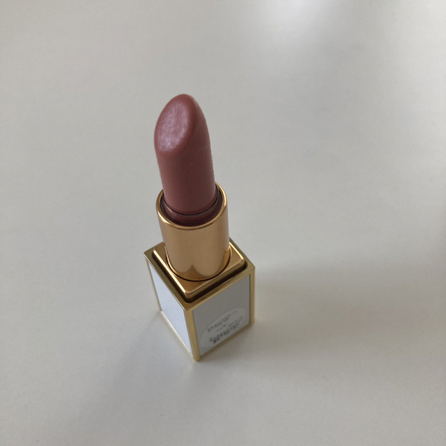 TOM FORD BEAUTY(トムフォードビューティ)のトムフォード　リップカラーシアールージュ　30 カミラ コスメ/美容のベースメイク/化粧品(口紅)の商品写真