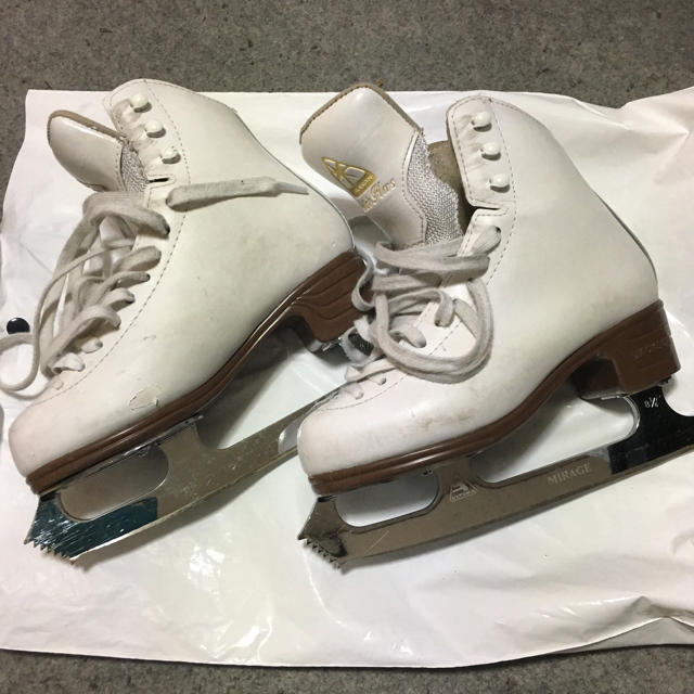スケートシューズ(靴)ジャクソン19センチぐらい スポーツ/アウトドアのスポーツ/アウトドア その他(ウインタースポーツ)の商品写真