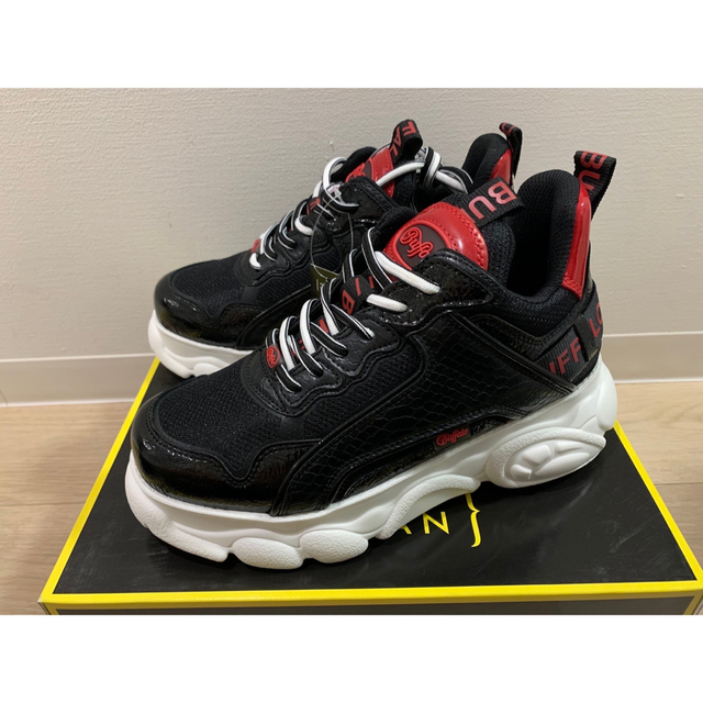 新品Buffalo London 厚底スニーカー BLACK×RED 26cm