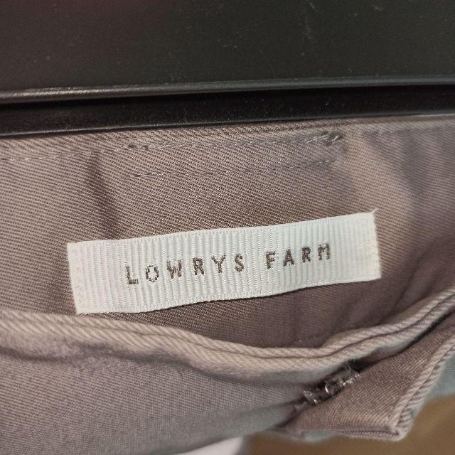 LOWRYS FARM(ローリーズファーム)のLOWRYS FARM ハイウエストチノワイド Mサイズ レディースのパンツ(カジュアルパンツ)の商品写真