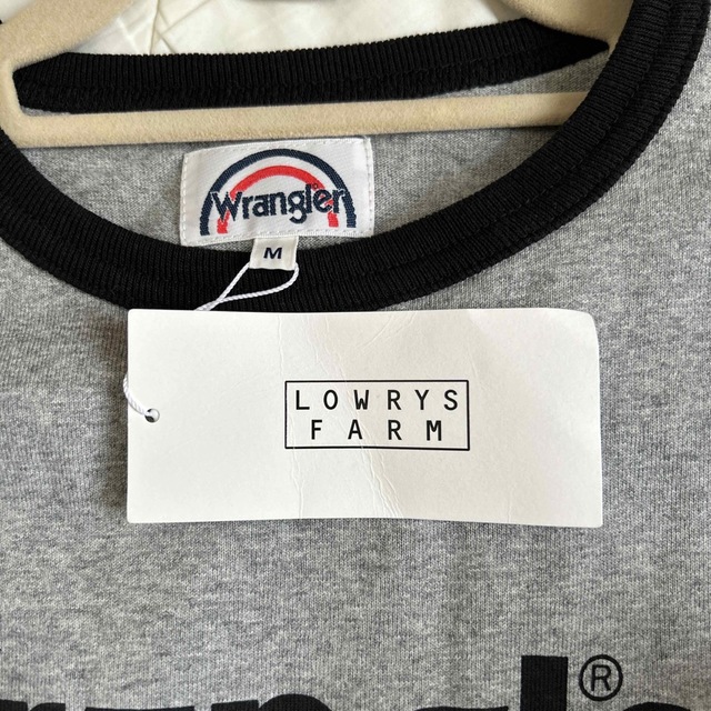 LOWRYS FARM(ローリーズファーム)のローリーズファーム Wranglerラングラー リンガーTシャツ レディースのトップス(Tシャツ(半袖/袖なし))の商品写真