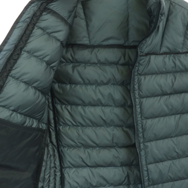 Dunhill(ダンヒル)のダンヒル ダウンベスト ジップアップ ハイネック イタリア製 近年モデル XS メンズのジャケット/アウター(ダウンベスト)の商品写真