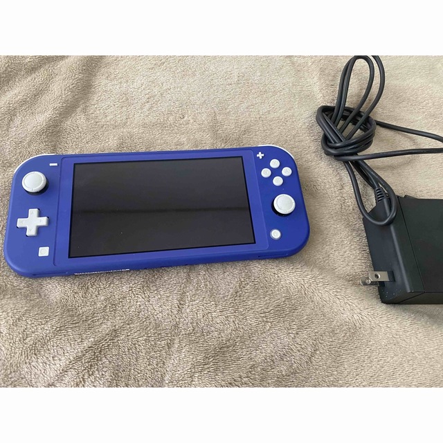 任天堂Switch lite 本体