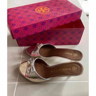 トリーバーチ(Tory Burch)のトリーバーチ　サンダル(サンダル)