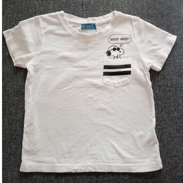 PEANUTS(ピーナッツ)のスヌーピー　Ｔシャツ　120 キッズ/ベビー/マタニティのキッズ服男の子用(90cm~)(Tシャツ/カットソー)の商品写真