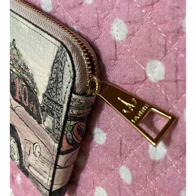 IANNE(イアンヌ)のIANNE パル エッフェル塔から花束を L字ファスナー2つ折り財布 レディースのファッション小物(財布)の商品写真