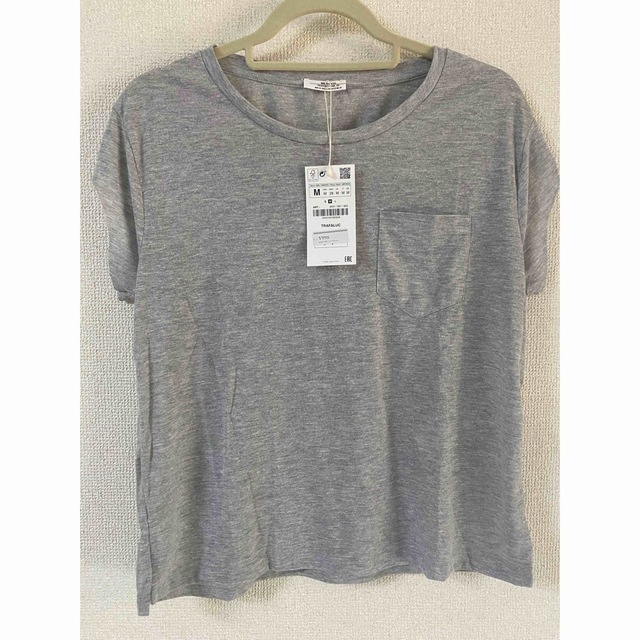 ZARA(ザラ)のzara ザラ　Tシャツ　グレー　半袖 レディースのトップス(Tシャツ(半袖/袖なし))の商品写真