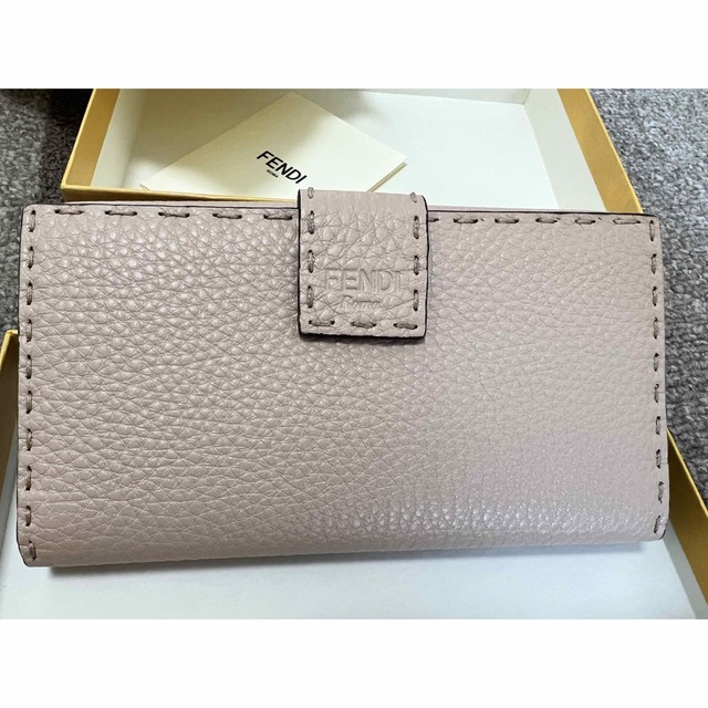 FENDI - お値下げしました! FENDI ピーカブー長財布の通販 by patty's FENDI - お値下げしました! FENDI ピーカブー長財布の通販 by patty's