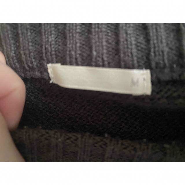GU(ジーユー)のGU 薄手のセーター　Mサイズ レディースのトップス(ニット/セーター)の商品写真