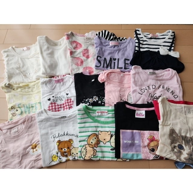 UNIQLO(ユニクロ)の120cm 女の子 半袖Tシャツ 15点 まとめ売り キッズ/ベビー/マタニティのキッズ服女の子用(90cm~)(Tシャツ/カットソー)の商品写真