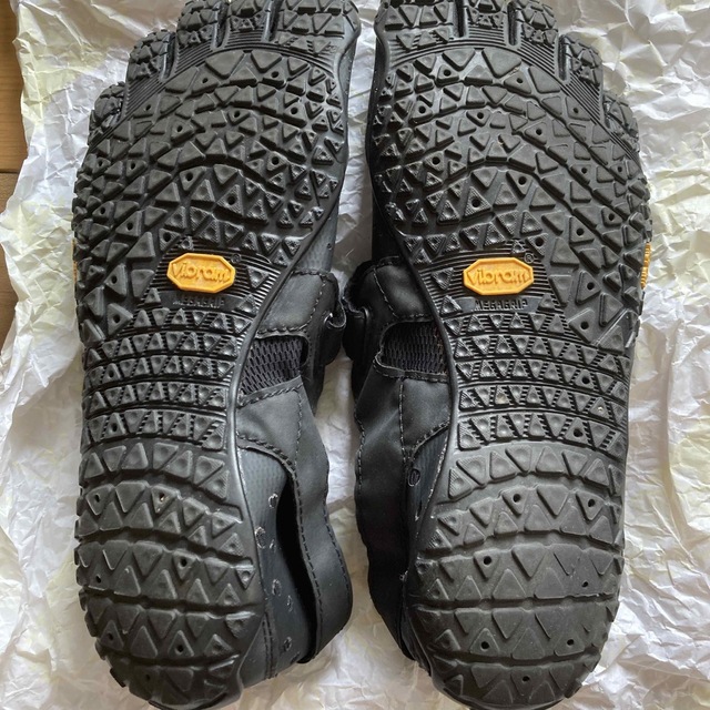 vibram(ビブラム)のVibram Aqua  １８Ｗ７３０１　【23㎝】 スポーツ/アウトドアのスポーツ/アウトドア その他(マリン/スイミング)の商品写真