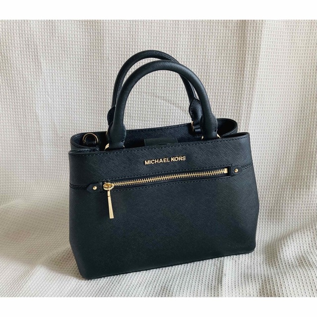 MICHAEL KORS HAILEE エクストラスモール サッチェル - iies.ca