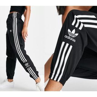 アディダス(adidas)の新品未使用品　adidas originals トラックパンツ ブラック(その他)