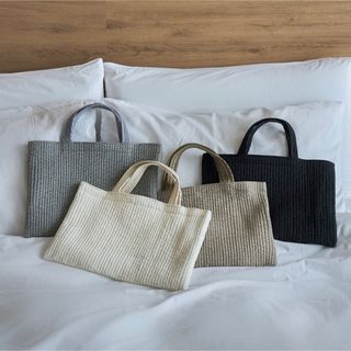 ファミリア(familiar)の【新品未使用/再入荷】ヌビバッグ S / MILK(トートバッグ)