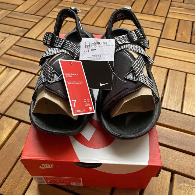 NIKE(ナイキ)の【箱なし】 24cm 新品 NIKE ONEONTA SANDAL ナイキ レディースの靴/シューズ(サンダル)の商品写真