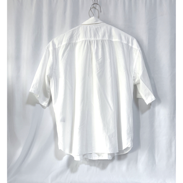 ZUCCa(ズッカ)のzucca/ズッカ/グランジフリルシャツ/ホワイト/Mサイズ レディースのトップス(シャツ/ブラウス(半袖/袖なし))の商品写真