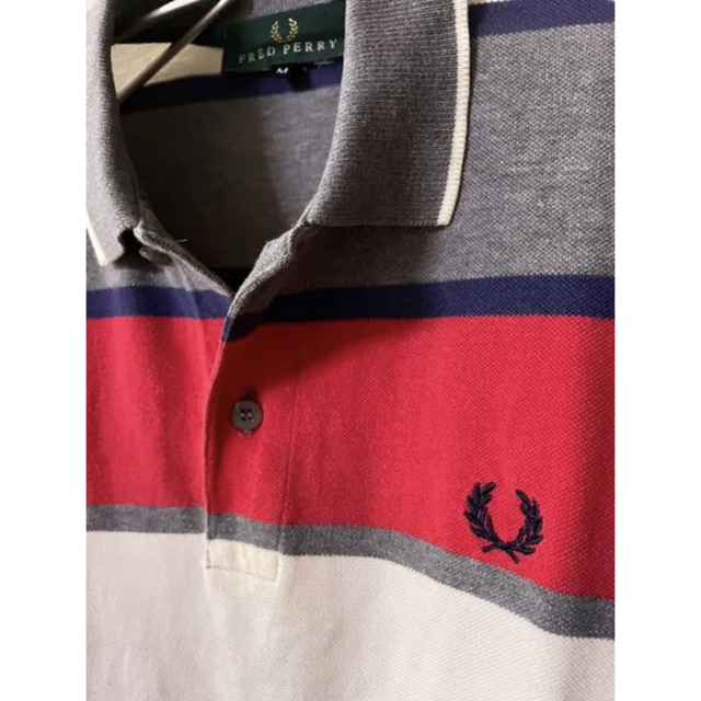 FRED PERRY(フレッドペリー)のFRED PERRY  ボーダーロゴポロシャツ フレッドペリー レディースのトップス(ポロシャツ)の商品写真