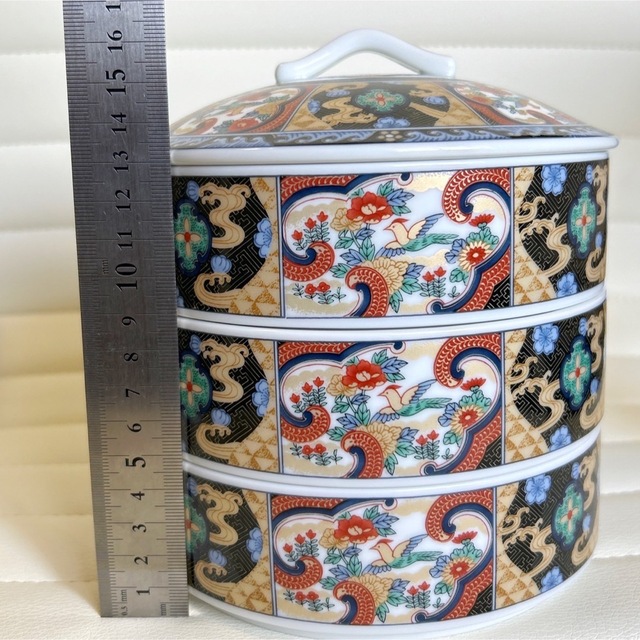 有田焼 明国窯 室町 三段重 おせち器 お正月 蓋付き重ね鉢 古伊万里 色絵重箱