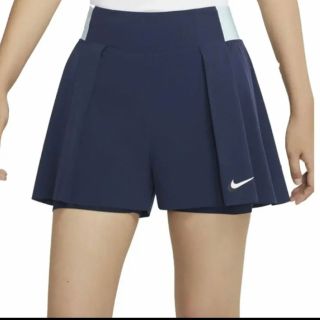 ナイキ(NIKE)の新品未使用品　ナイキ　NIKE スコート　ショートパンツ　M ドライフィット(ウェア)