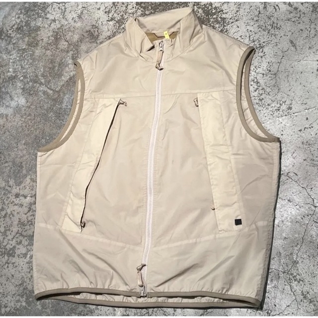 【M】 daiwa pier39 tech cycling vest BEIGE