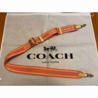 コーチ(COACH)のCOACH コーチ　バッグショルダーベルト　ゴールド金具　オレンジ(その他)