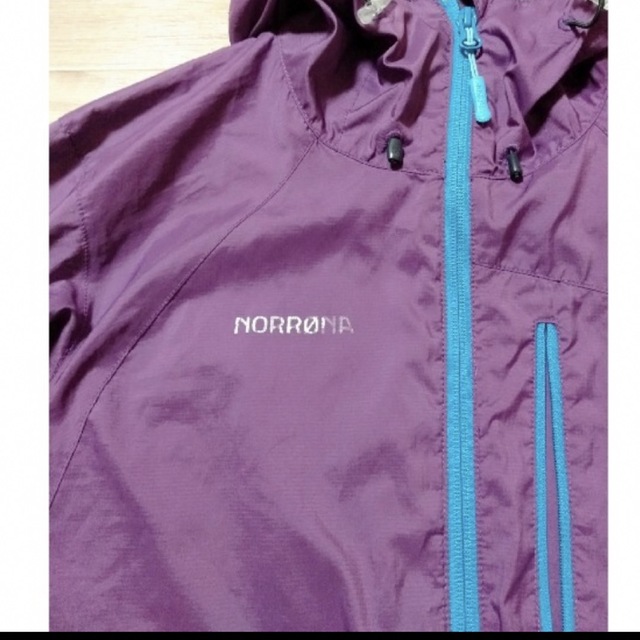 　 ノローナ NORRONA⭐︎ウィンドブレーカー⭐︎パープルレア スポーツ/アウトドアのスキー(ウエア)の商品写真
