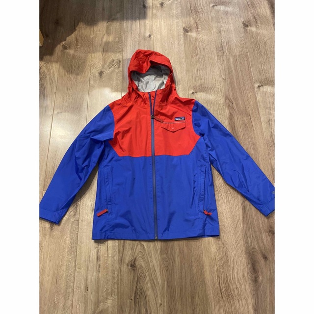 patagonia(パタゴニア)のPatagonia トレントシェルジャケット KIDSM10 キッズ/ベビー/マタニティのキッズ服男の子用(90cm~)(ジャケット/上着)の商品写真