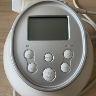 RFクリーム付き シーズラボ トリプルシェイプ セルライト撃退の通販 by