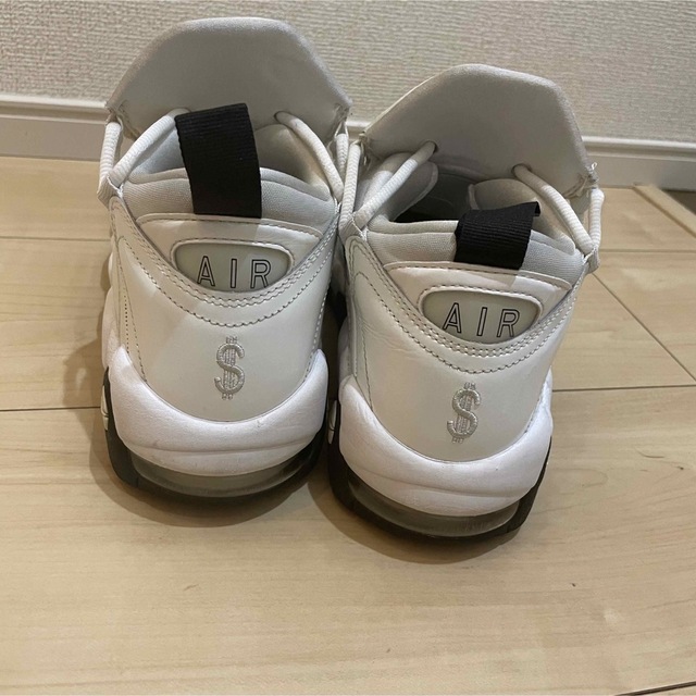 NIKE(ナイキ)のW AIR MORE MONEY LX ホワイト エアモアマネー 24cm レディースの靴/シューズ(スニーカー)の商品写真