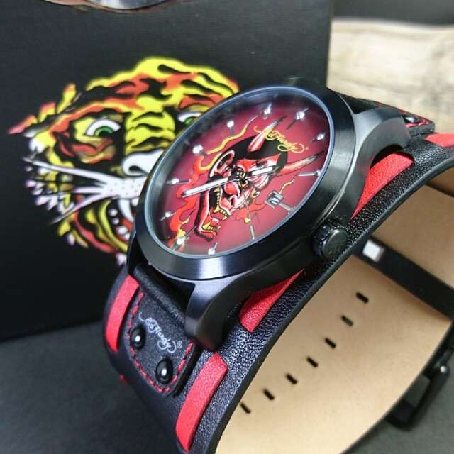 Ed Hardy(エドハーディー)の新品《限定特価》エド ハーディー∮グラディエーター2★鬼炎般若/レッド∮超希少！ メンズの時計(腕時計(アナログ))の商品写真