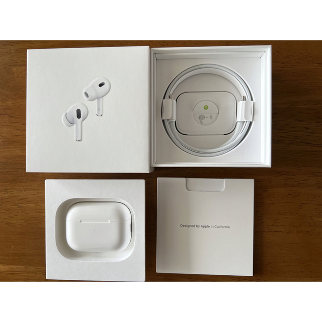 アップル Airpods Pro 第2世代 スマホ/家電/カメラのオーディオ機器(ヘッドフォン/イヤフォン)の商品写真