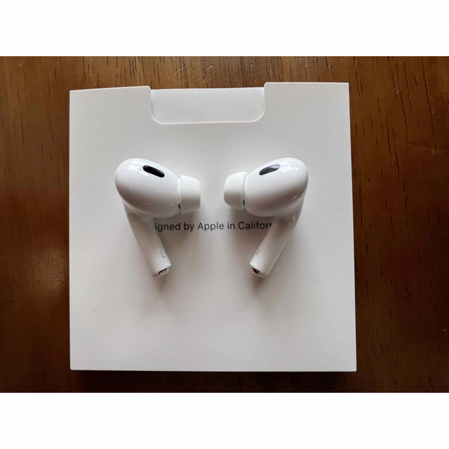 アップル Airpods Pro 第2世代 スマホ/家電/カメラのオーディオ機器(ヘッドフォン/イヤフォン)の商品写真