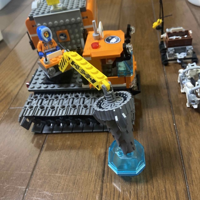 ベニベニ様専用　LEGO 南極調査基地　スノーベースセット キッズ/ベビー/マタニティのおもちゃ(積み木/ブロック)の商品写真