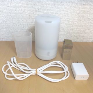 ムジルシリョウヒン(MUJI (無印良品))の無印良品　コードレスアロマディフューザー　エッセンシャルオイル付き(アロマディフューザー)