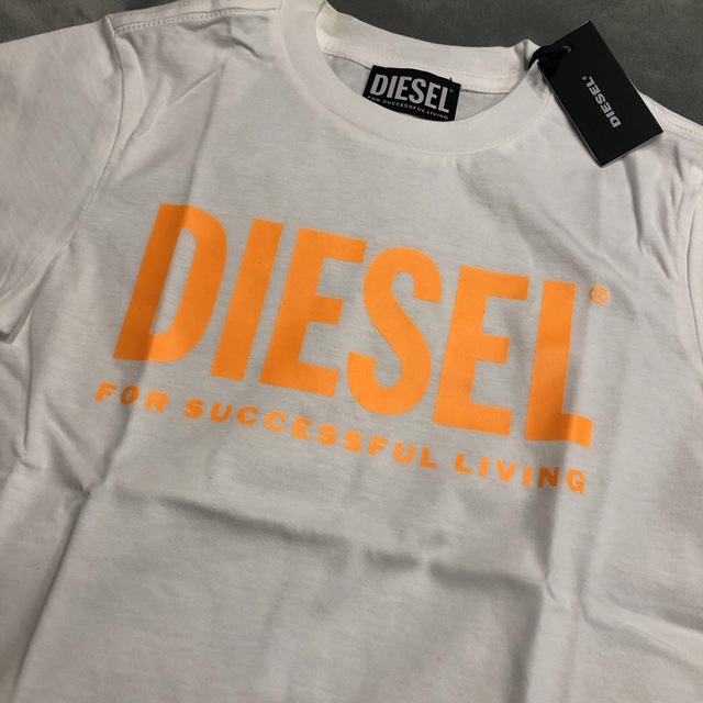 DIESEL(ディーゼル)の新品　DIESEL キッズ　Tシャツ　120  キッズ/ベビー/マタニティのキッズ服男の子用(90cm~)(Tシャツ/カットソー)の商品写真