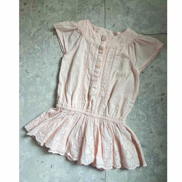 NEXT(ネクスト)の美品！Nutmeg 上品で可愛いトップス 英国購入 キッズ/ベビー/マタニティのベビー服(~85cm)(シャツ/カットソー)の商品写真