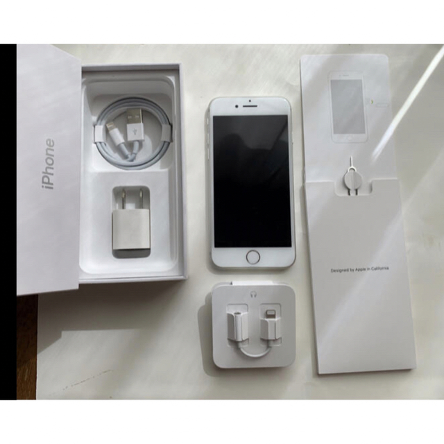 used美品】Apple iPhone 8 64GB シルバー SIMフリー-