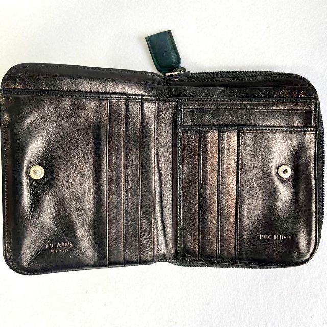美品 プラダ 二つ折り財布 レザー ナイロン 三角ロゴ ブラック 折り
