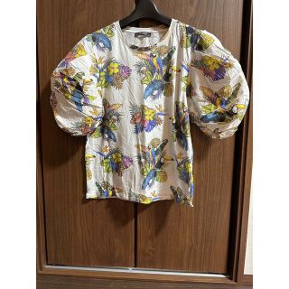 ザラ(ZARA)のZARA ザラ　ブラウス　花柄(シャツ/ブラウス(半袖/袖なし))