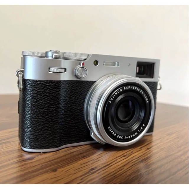 【美品】FUJIFILM X100V シルバー　本体