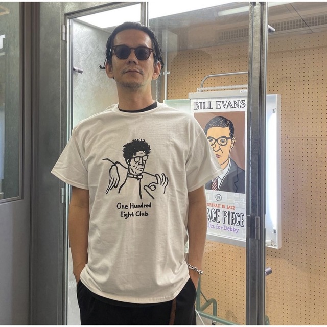 1LDK SELECT(ワンエルディーケーセレクト)のOne Hundred Eight Club Tシャツ 野村訓市着用 グラフ メンズのトップス(Tシャツ/カットソー(半袖/袖なし))の商品写真