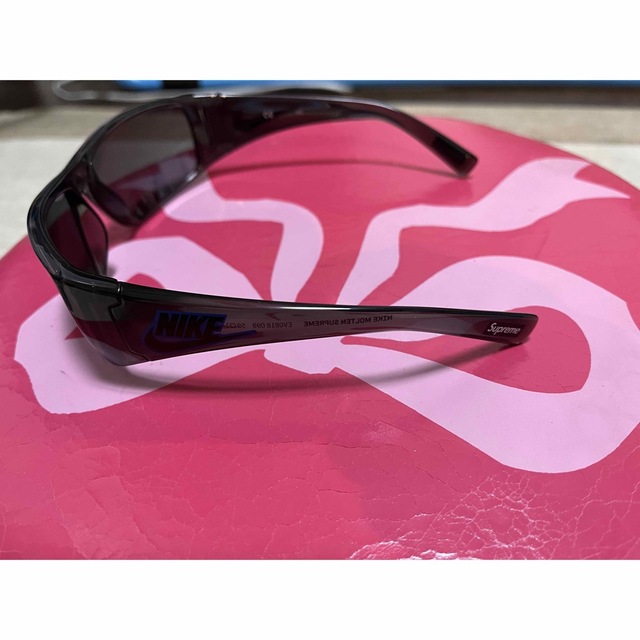 Supreme(シュプリーム)のシュプリームNIKEサングラス メンズのファッション小物(サングラス/メガネ)の商品写真