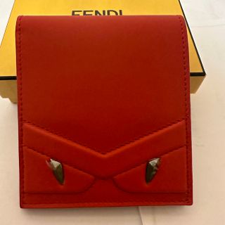 フェンディ(FENDI)の【美品】フェンディ  バッグバグズアイ モンスター 二つ折り札入れ 財布 レッド(折り財布)