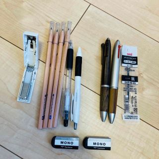 【元値2100円】文房具セット(ペン/マーカー)