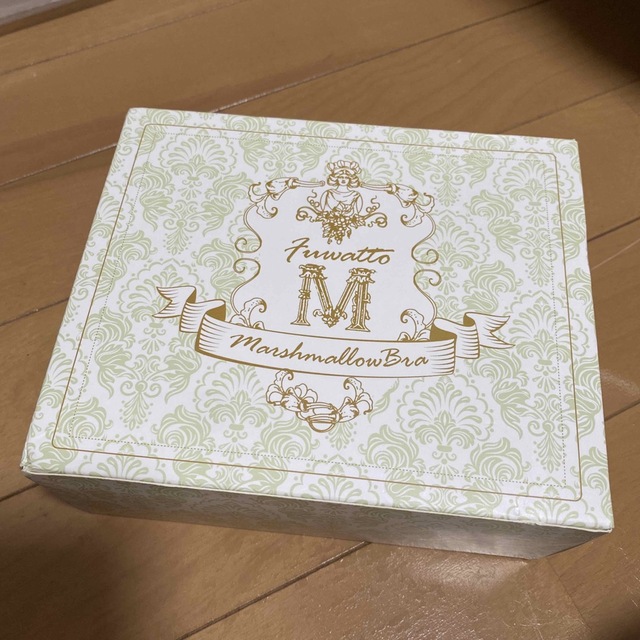 ふわっとマシュマロブラ 新品 Mサイズの通販 by よし's shop｜ラクマ